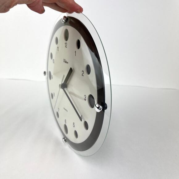 Waltham Quartz Wall Clock Vintage Minimalist - Picture 5 of 6